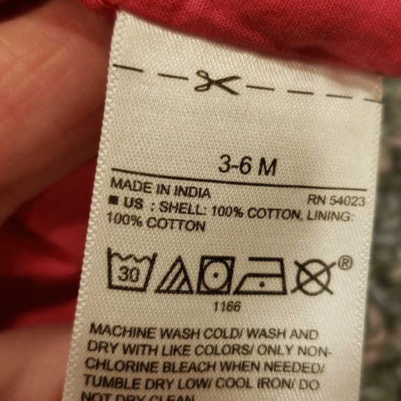 💔SOLD 💔Navy 3-6 month romper - Picture 8 of 8